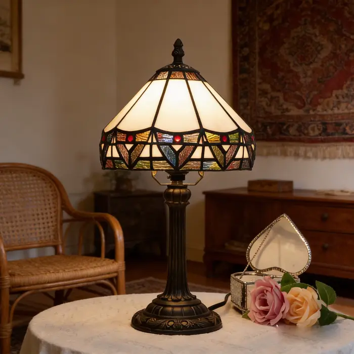 Lampe de table en verre teinté style Tiffany, petite lampe de chevet antique de 8 pouces, pour table de nuit, chambre à coucher, salon, bureau à domicile