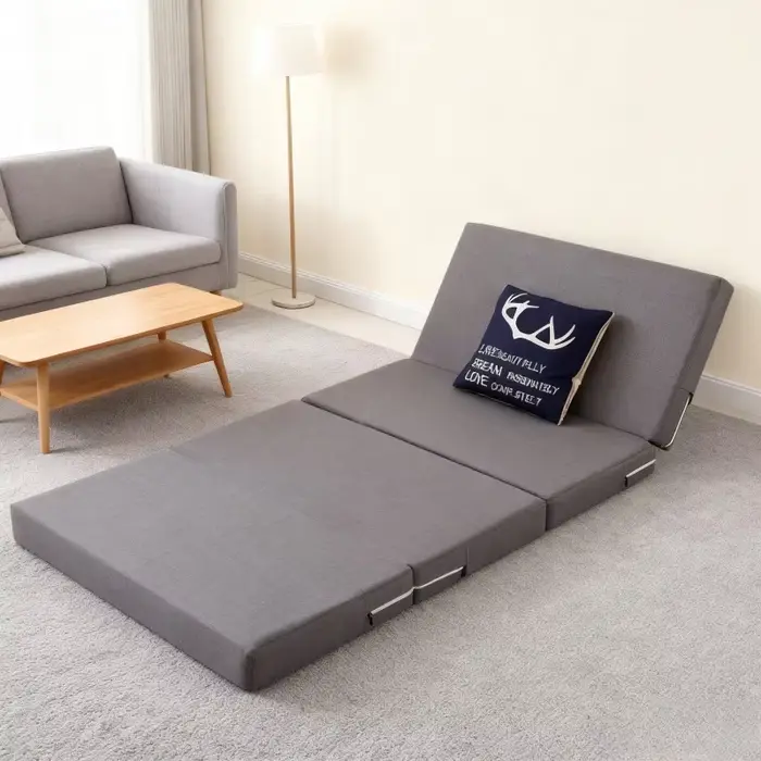 Matelas pliant en mousse pour la maison