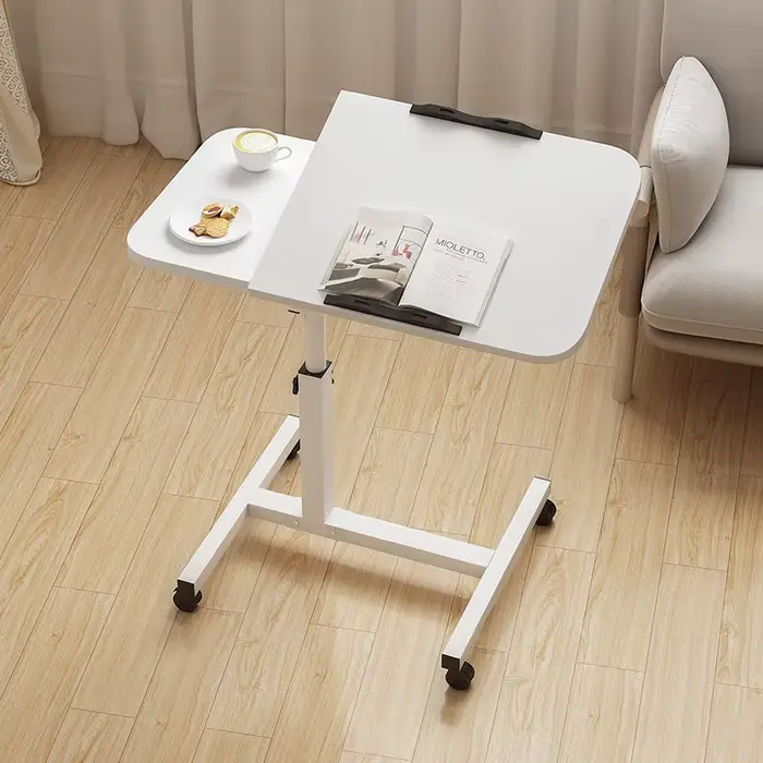 Bureau mobile sur roulettes