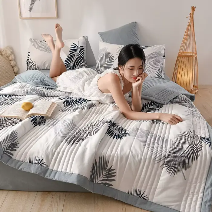 Couette Minérale Délavée Confortable pour Couple