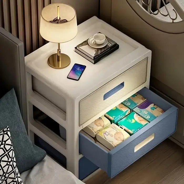Table de chevet de style minimaliste moderne – un support de rangement portable qui permet d'économiser de l'espace