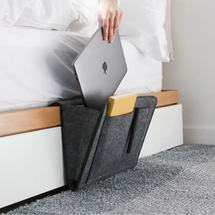 Sac de rangement suspendu en feutre