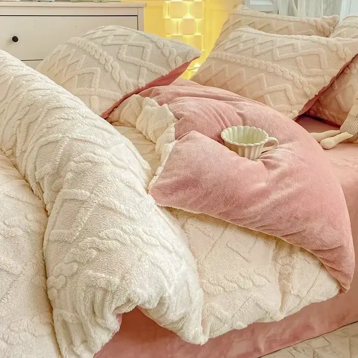 Housse de couette simple en molleton de lait, épaisse et chaude, couleur unie, pour l'automne/hiver,