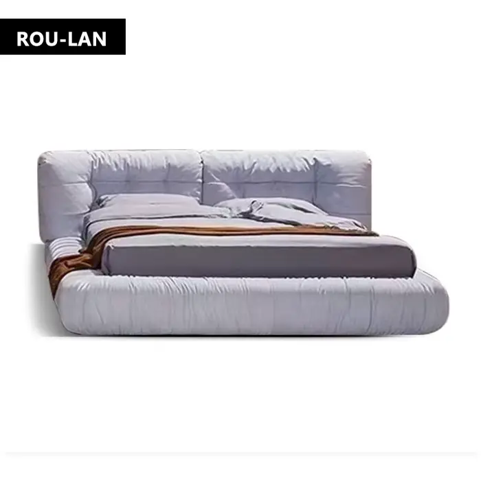 Lit en tissu nuage minimaliste moderne, chambre principale, lit double, villa, grand sol plat, lit k
