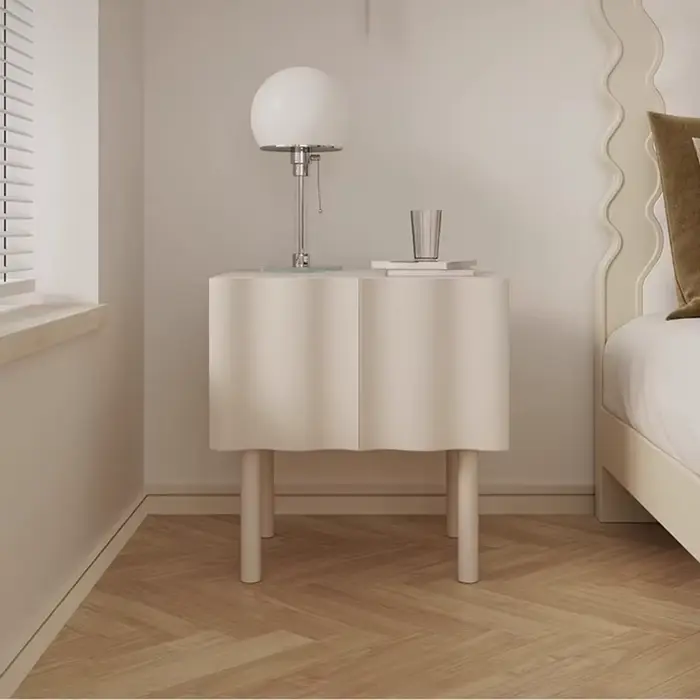 Tables De chevet esthétiques italiennes