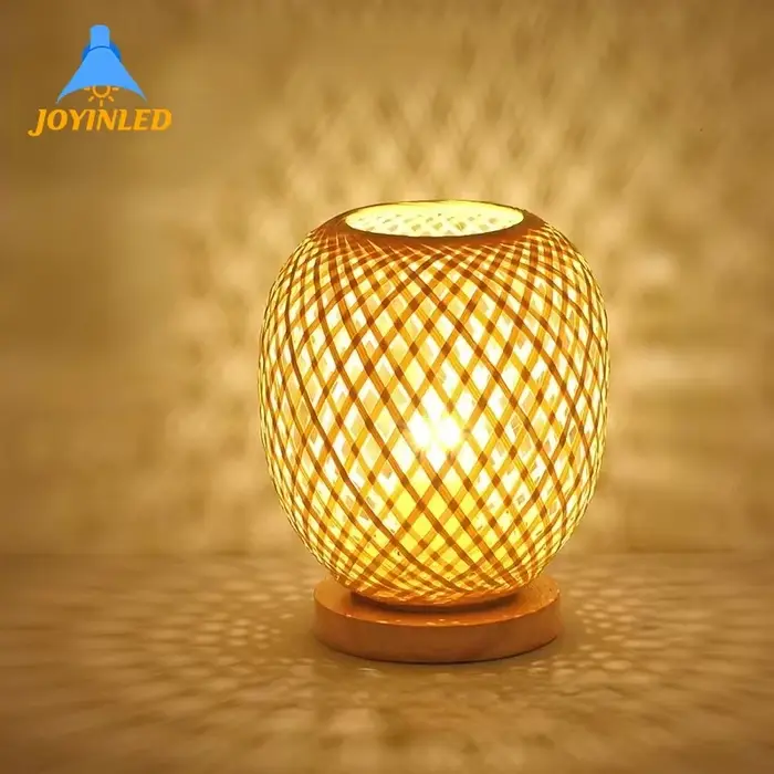 Lampe de Table en Bambou et Rotin