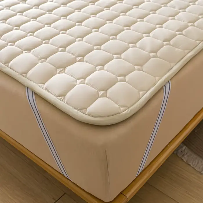 Housse de matelas douce matelassée, protection de matelas respirante, drap de lit antidérapant avec 