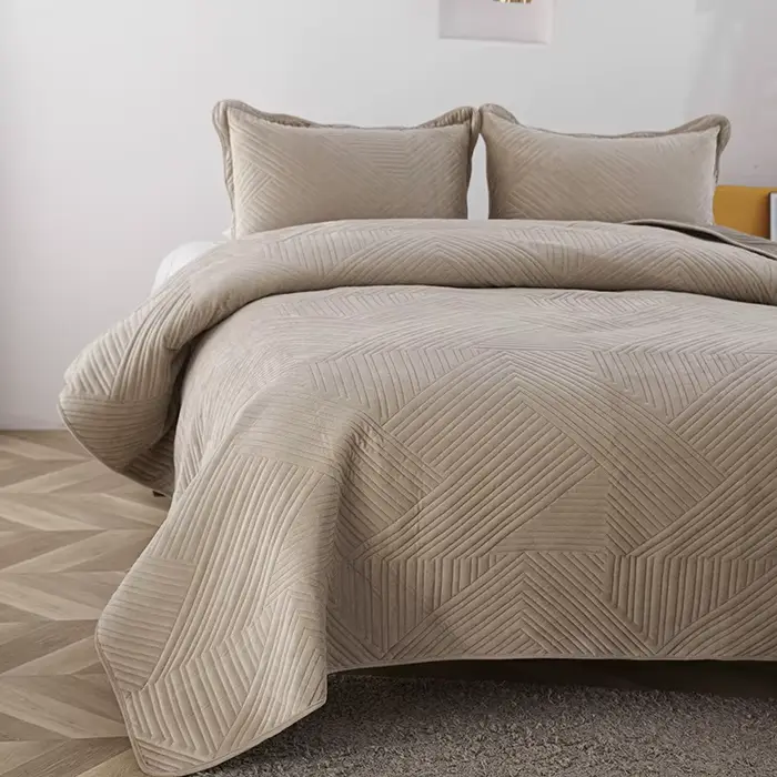 Couvre-lit matelassé en velours