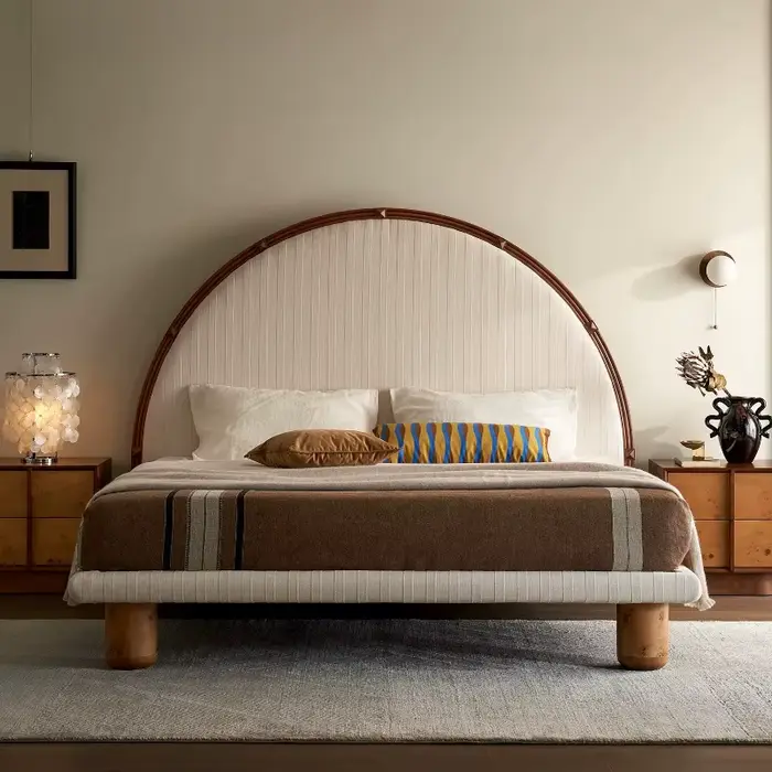 Ensemble de meubles de chambre à coucher de luxe, unique, nordique, futuriste, moderne, en bois, comprenant lits, canapé et lits superposés pour l'accueil des invités