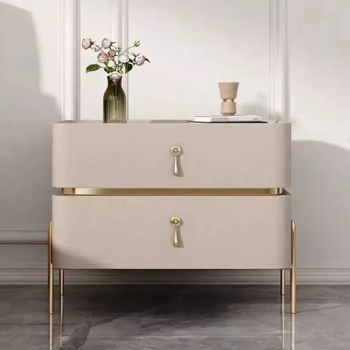 Table de chevet pour chambre à coucher avec un sens du luxe et de la modernité