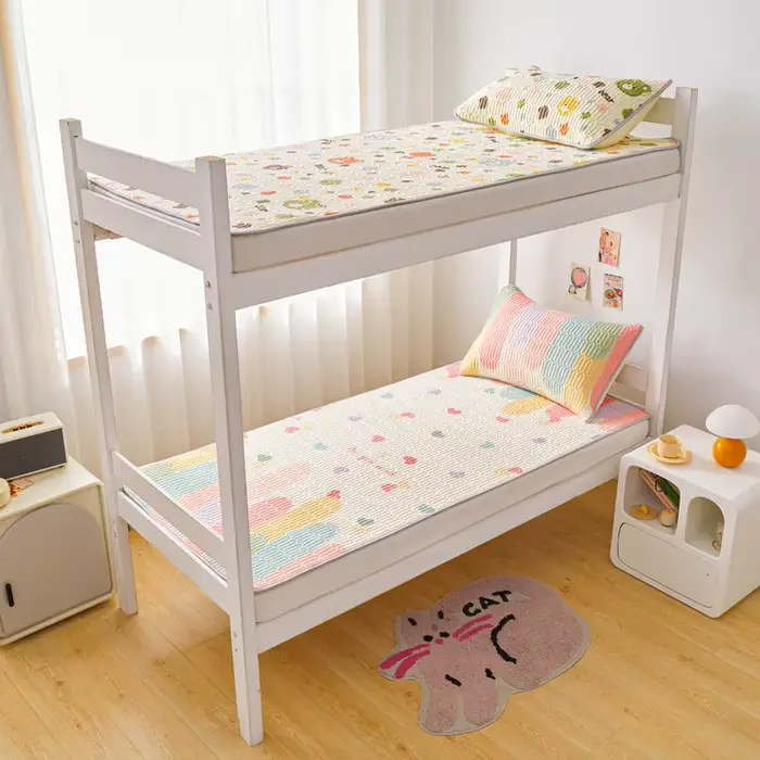 Tapis de lit rafraîchissant en latex imprimé arc-en-ciel pour lit simple ou double