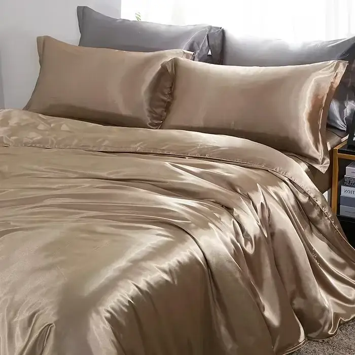 Parure de lit en satin de luxe avec taie d'oreiller